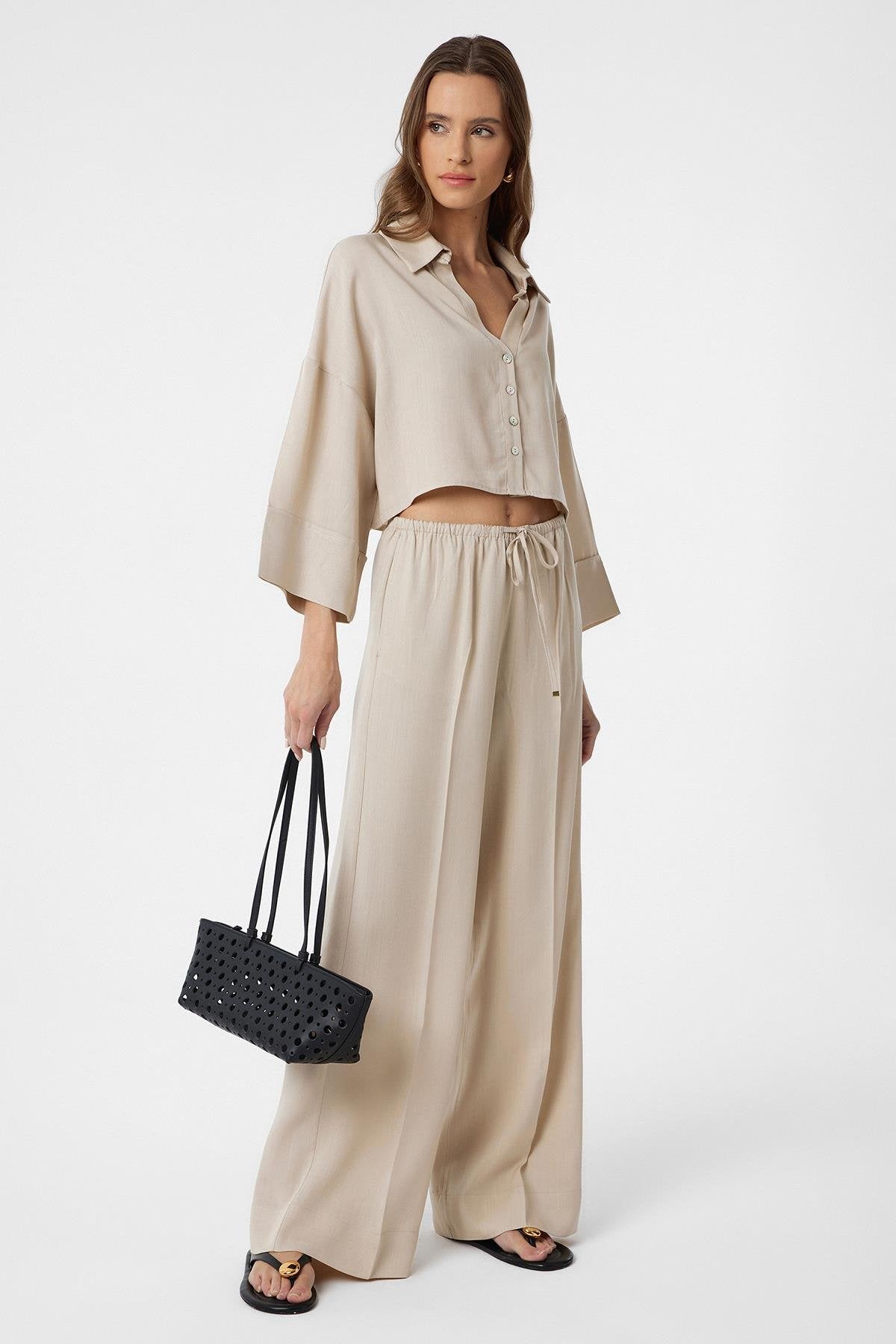 Antioch-Bej Relaxed Kadın Pantolon-Kumaş Pantolon-2-Milagron.com