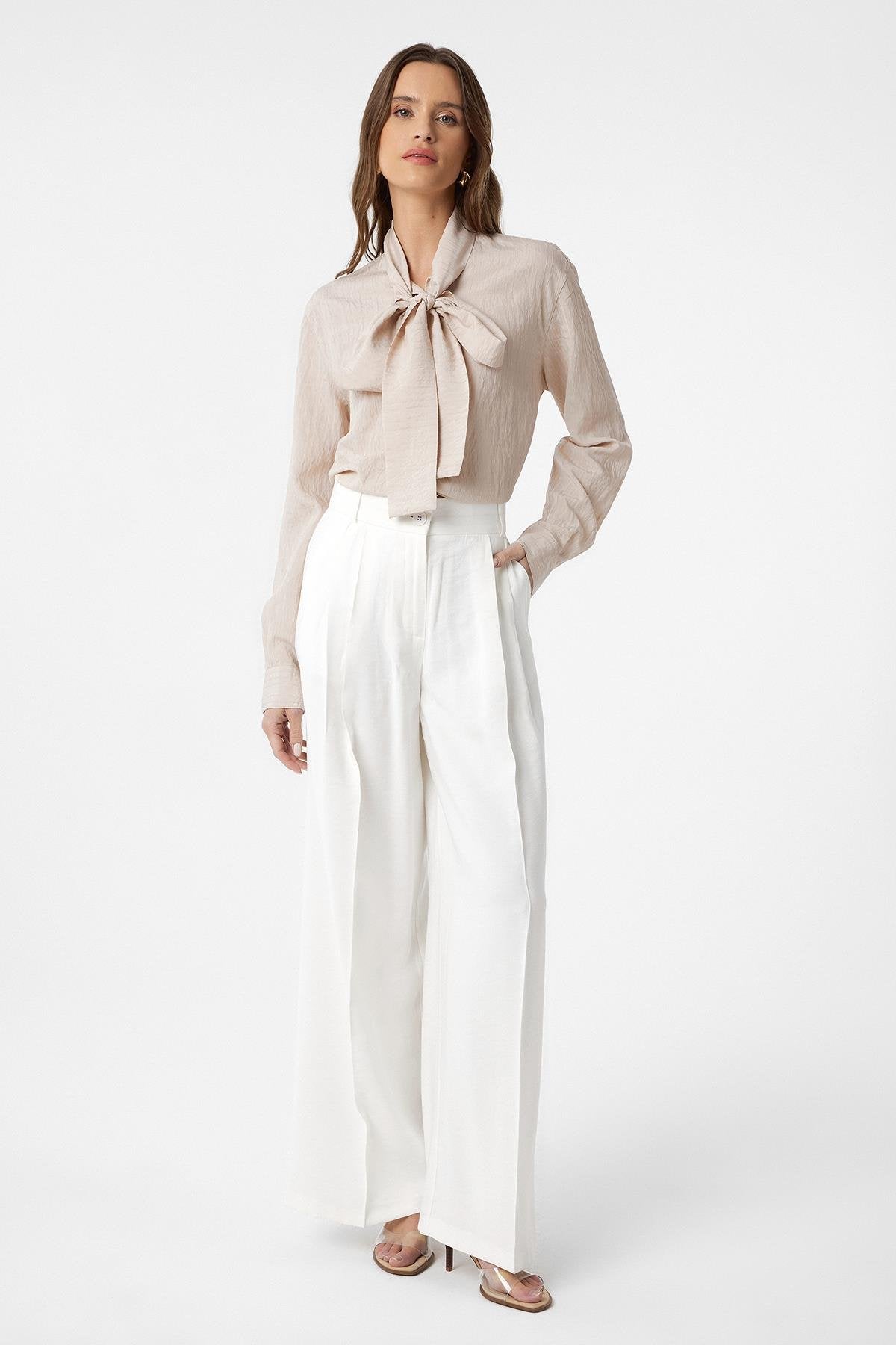 Antioch-Bej Yakası Fularlı Kadın Gömlek-Gömlek-2-Milagron.com