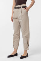 Antioch-Bej Yüksek Bel Paçası Düğmeli Fit Kadın Pantolon-Kumaş Pantolon-1-Milagron.com