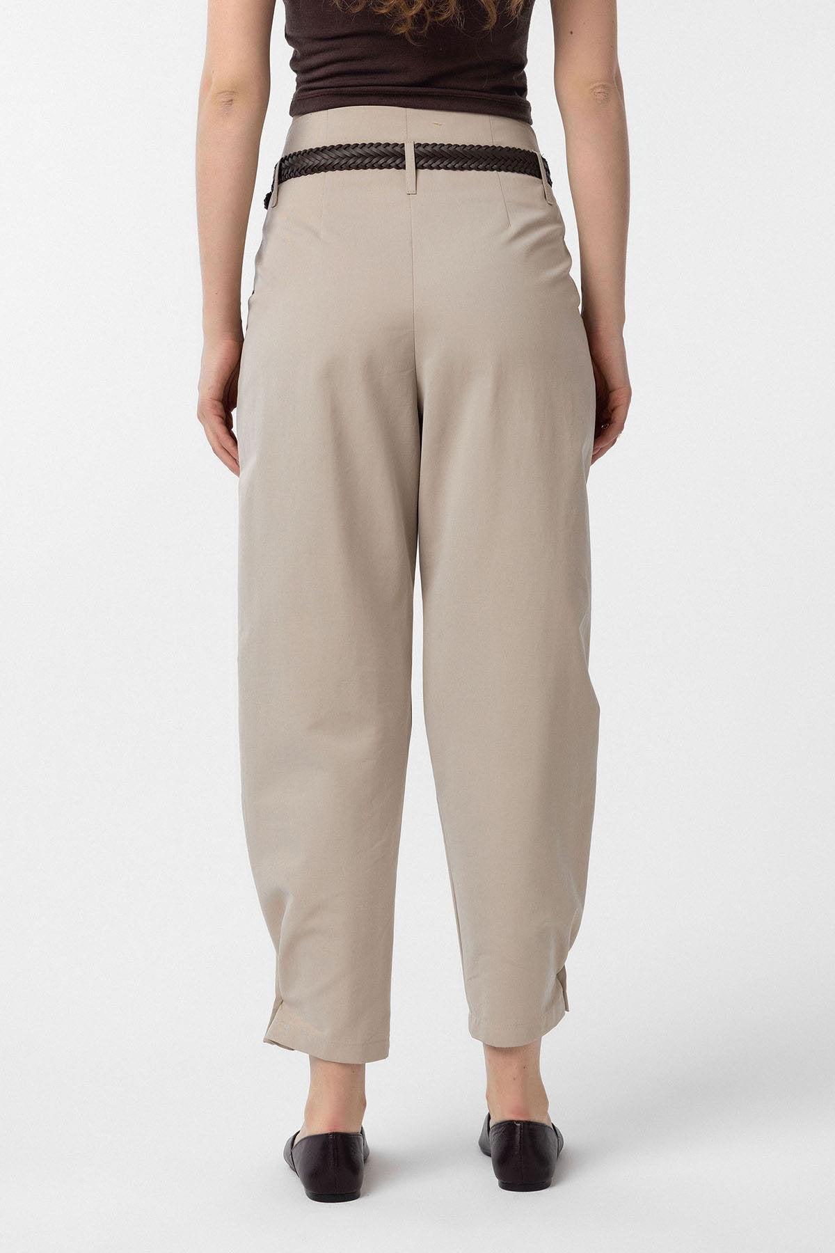 Antioch-Bej Yüksek Bel Paçası Düğmeli Fit Kadın Pantolon-Kumaş Pantolon-3-Milagron.com