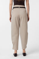 Antioch-Bej Yüksek Bel Paçası Düğmeli Fit Kadın Pantolon-Kumaş Pantolon-3-Milagron.com