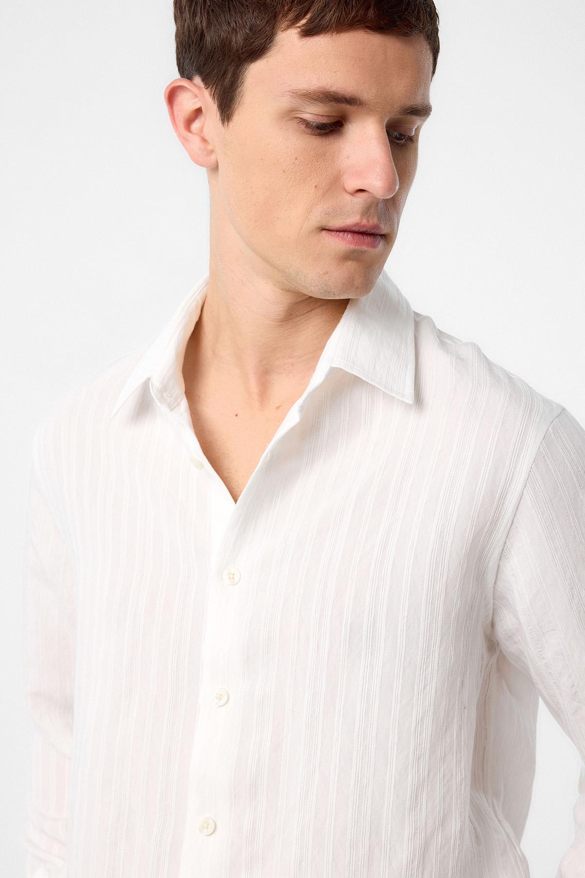 Antioch-Beyaz Çizgili Ve Dokulu Erkek Gömlek-Gömlek-3-Milagron.com