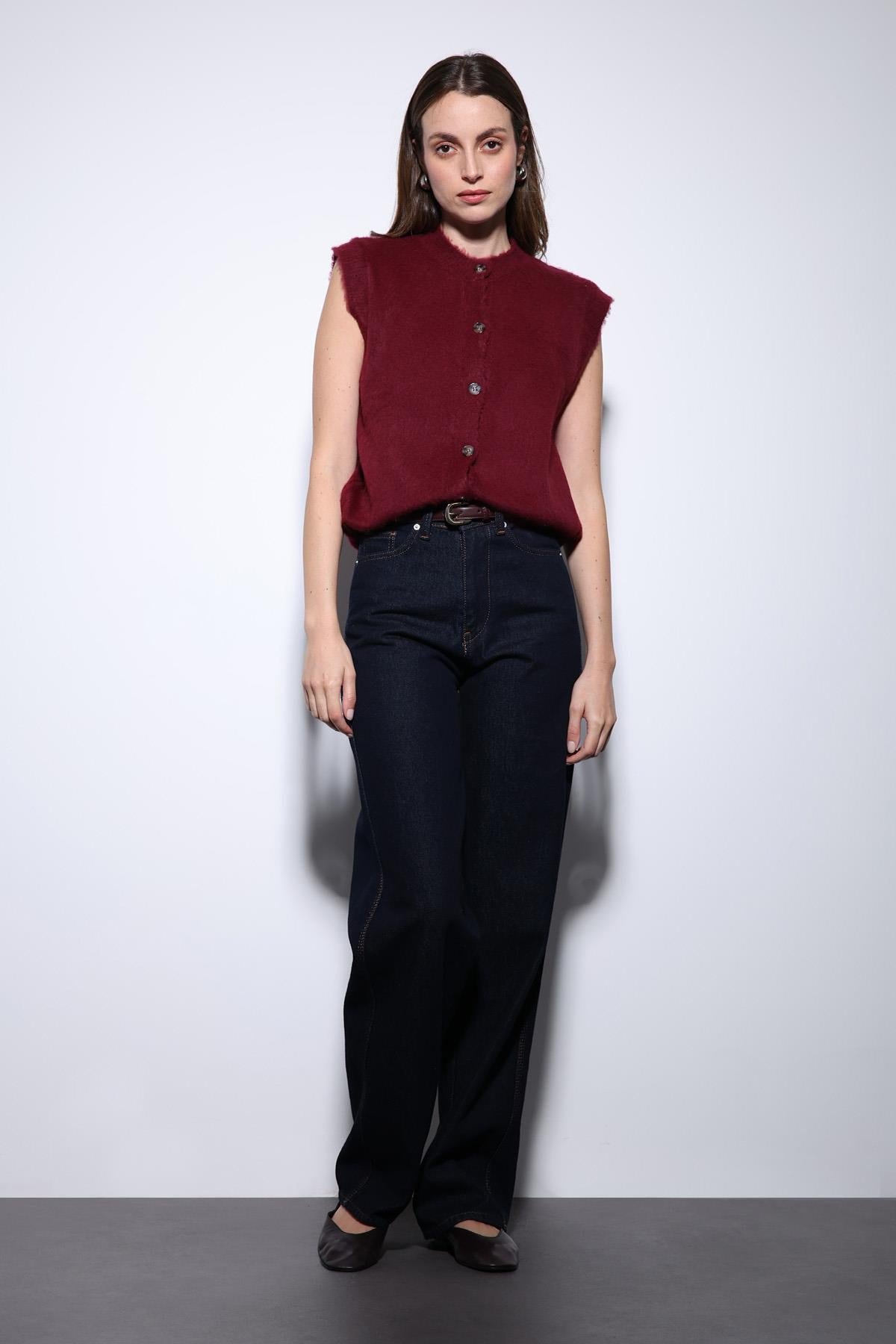 Antioch-Bordo Dokulu Kadın Triko Yelek-Yelek-2-Milagron.com