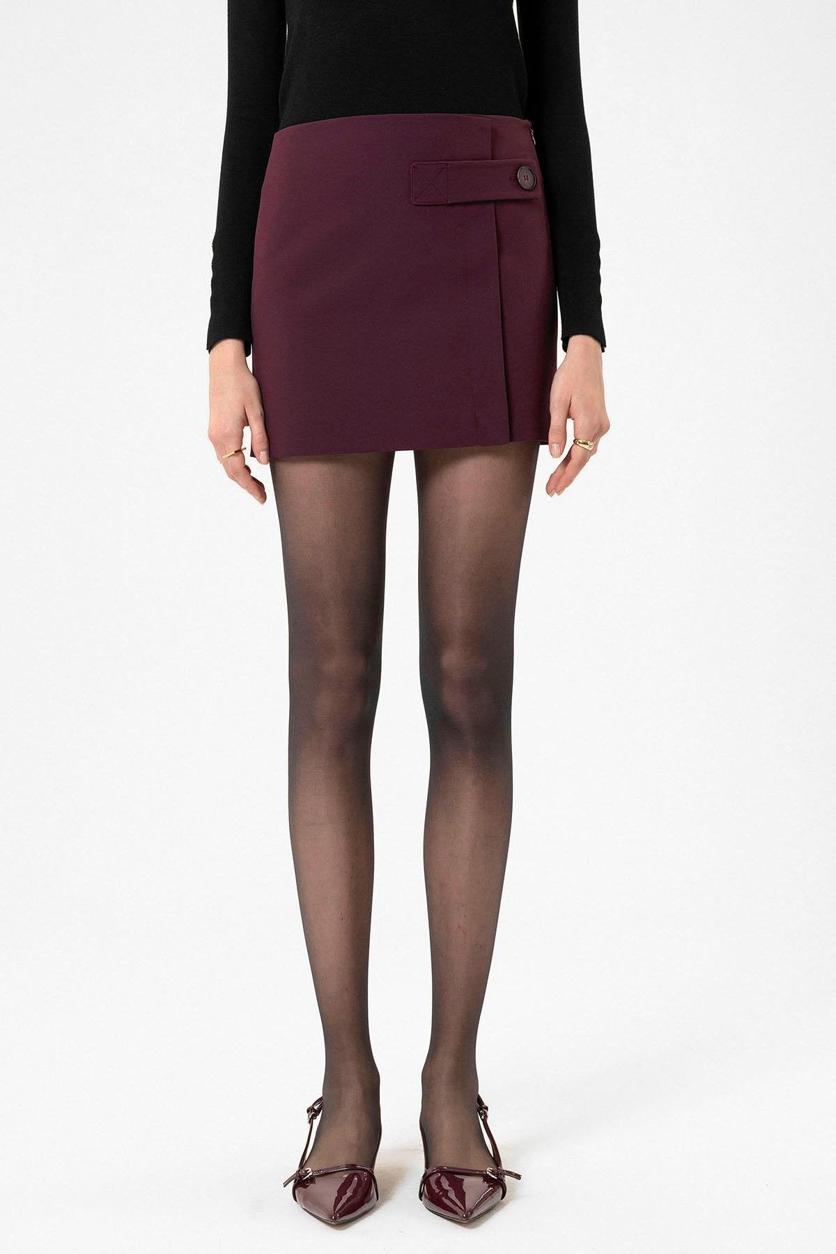Antioch-Bordo Kadın Düğme Detaylı Mini Etek-Etek-1-Milagron.com