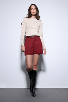 Antioch-Antioch Bordo Süet Görünümlü Pileli Kadın şort-Şort-1-Milagron.com