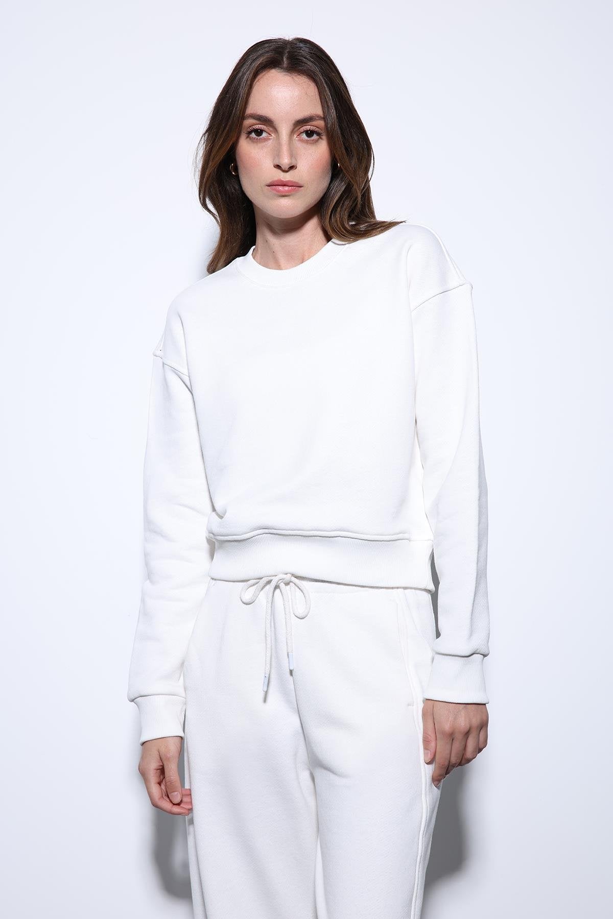 Antioch-Antioch Ekru Basic Kadın Sweatshirt-Sweatshirt-1-Milagron.com