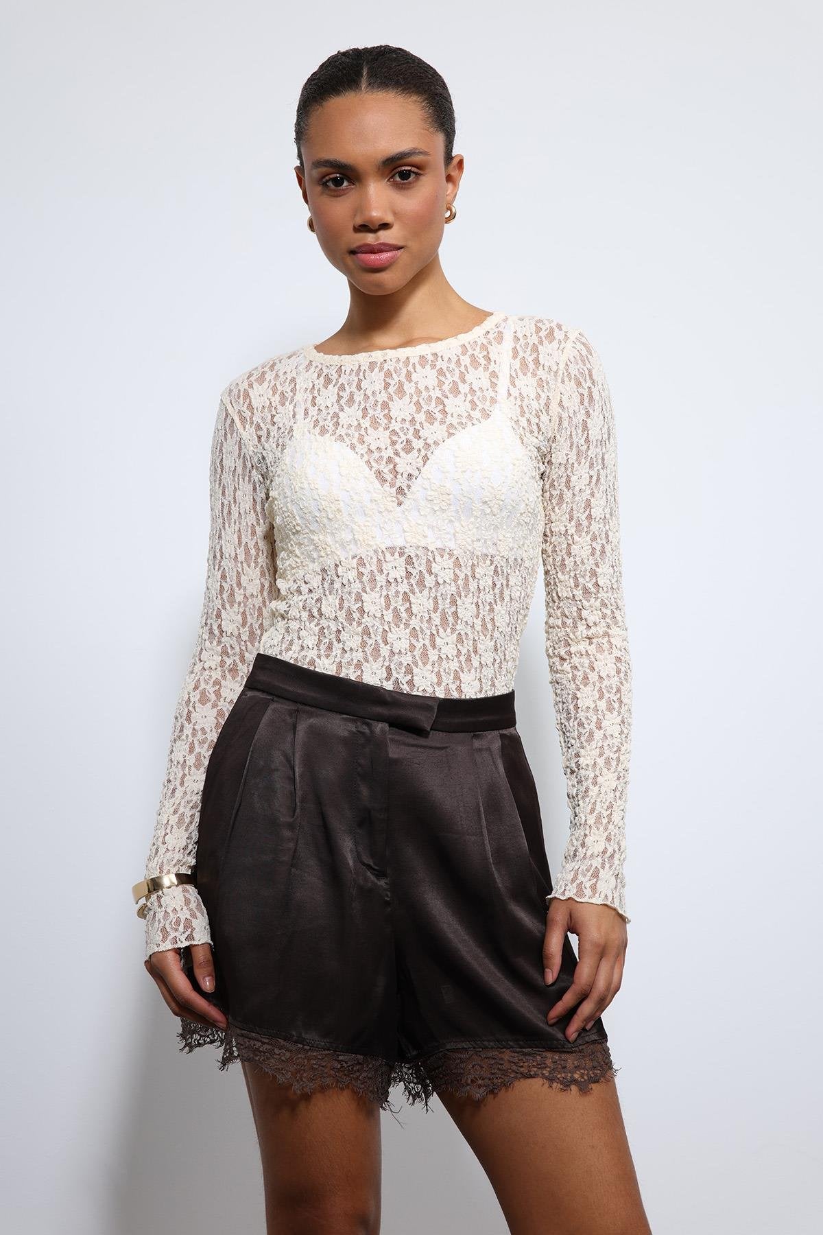 Antioch-Ekru Dantel Detaylı Transparan Bluz-Bluz-6-Milagron.com