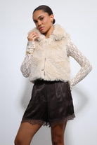 Antioch-Ekru Peluş Görünümlü Yelek-Yelek-2-Milagron.com