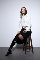 Antioch-Antioch Ekru Yırtmaç Detaylı Kadın Kazak-Kazak-1-Milagron.com