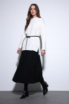 Antioch-Antioch Ekru Yırtmaç Detaylı Kadın Kazak-Kazak-3-Milagron.com