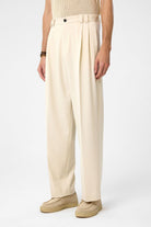 Antioch-Ekru Yüksel Bel Relax Fit Pileli Erkek Pantolon-Kumaş Pantolon-1-Milagron.com