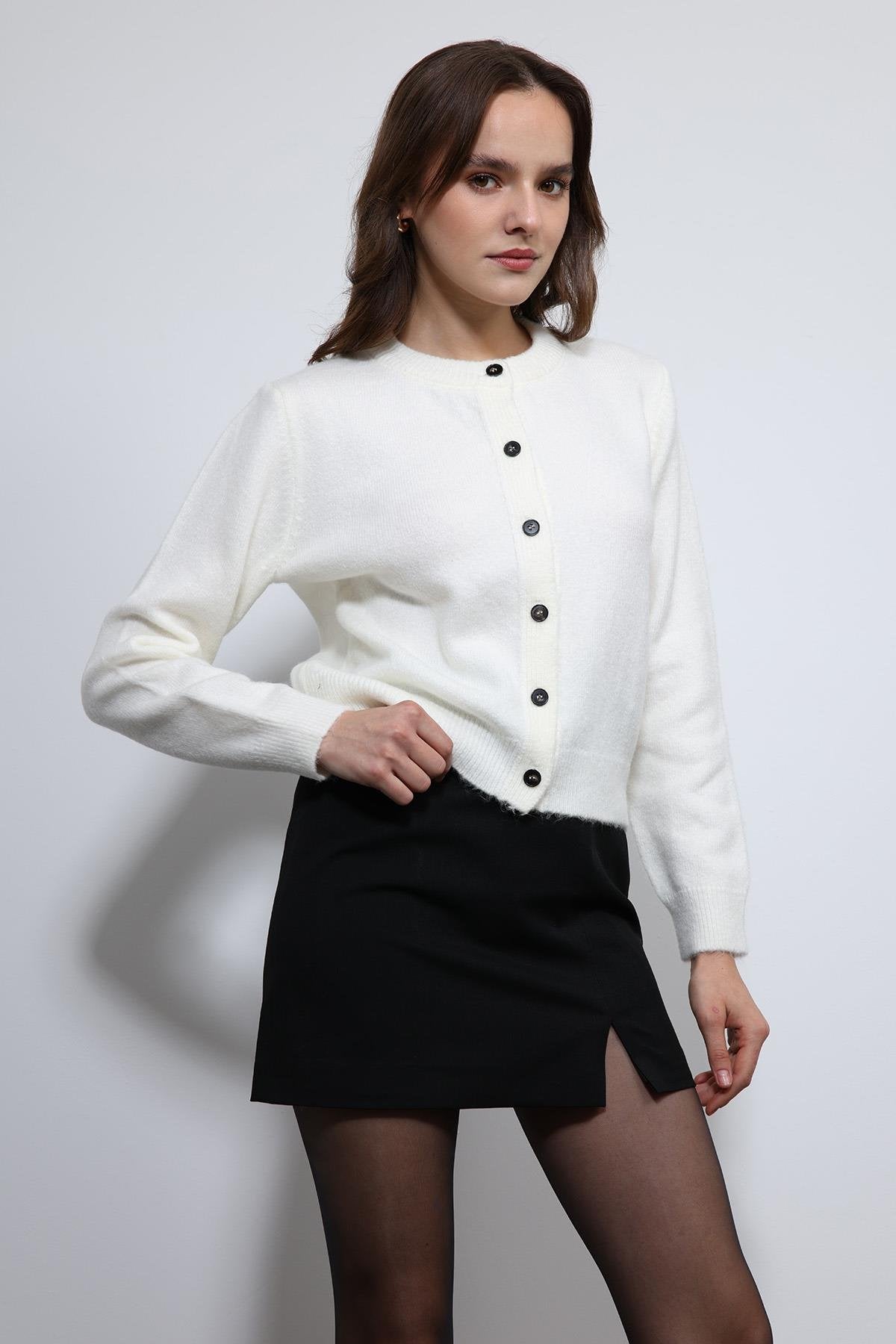 Antioch-Ekru Yumuşak Dokulu Hırka-Hırka-3-Milagron.com