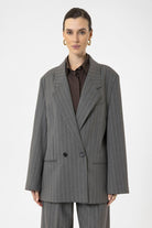 Antioch-Gri Kadın Çizgili Oversize Blazer Ceket-Ceket-1-Milagron.com