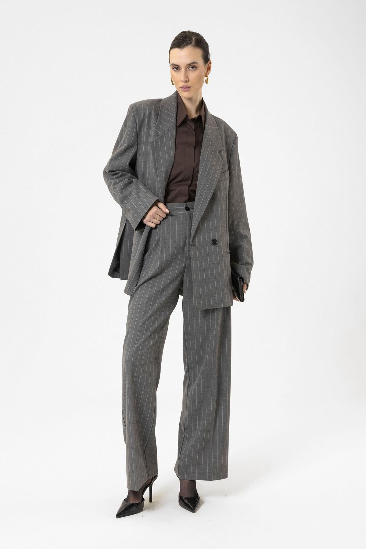 Antioch-Gri Kadın Çizgili Oversize Blazer Ceket-Ceket-4-Milagron.com