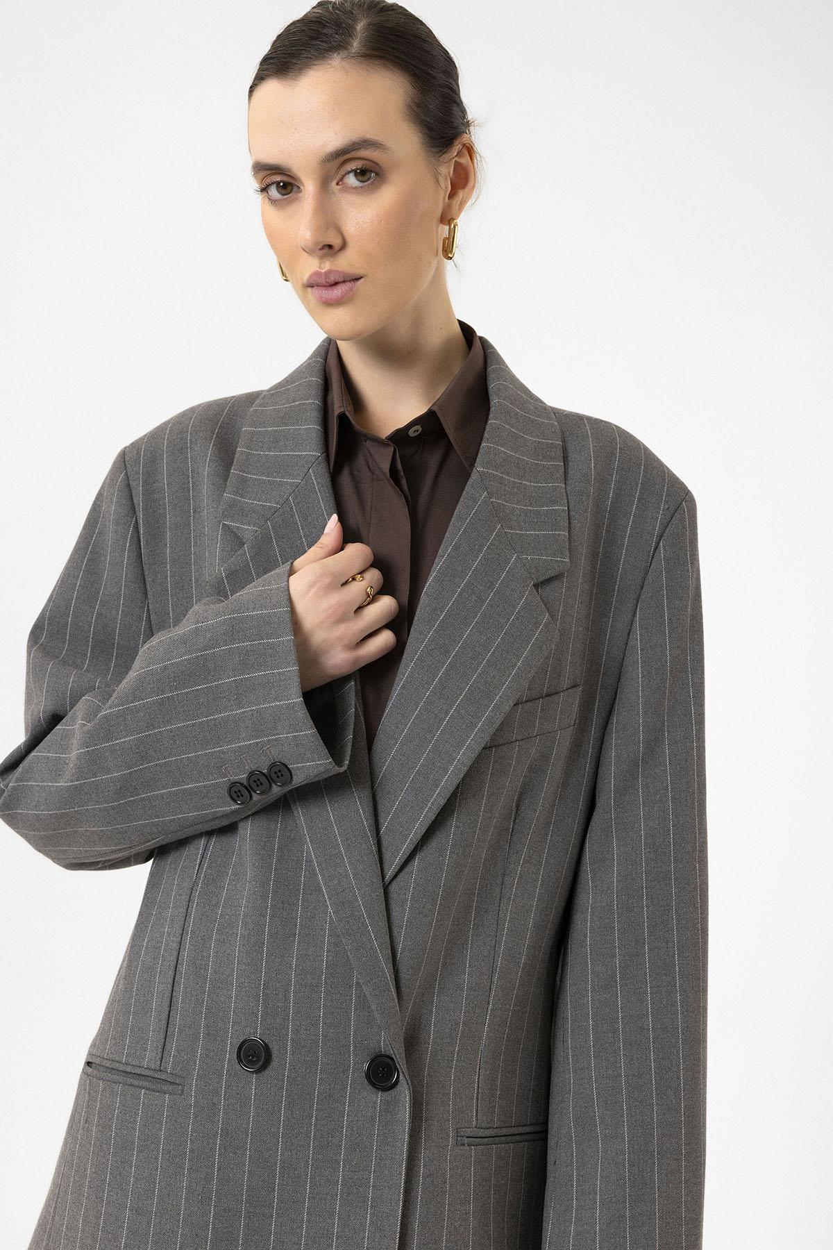 Antioch-Gri Kadın Çizgili Oversize Blazer Ceket-Ceket-6-Milagron.com