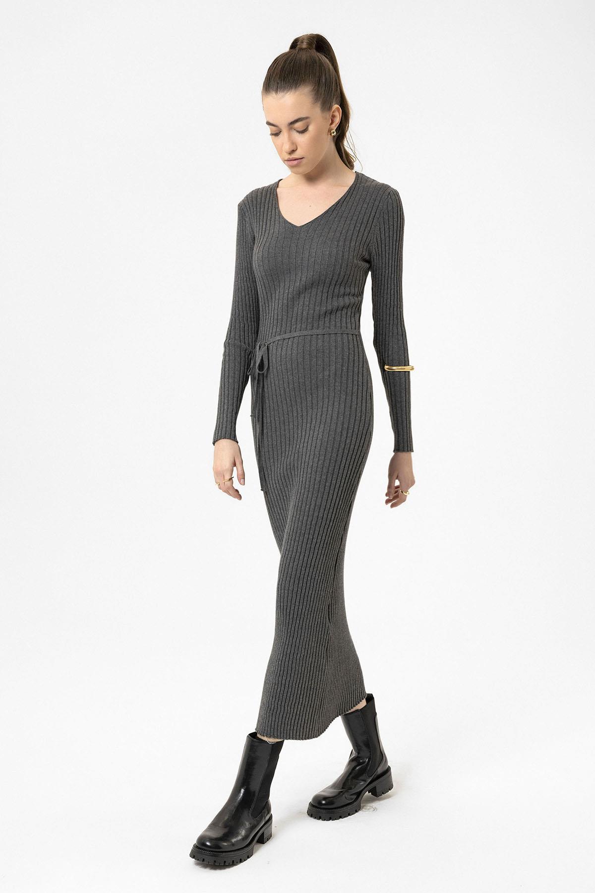 Antioch-Gri Kadın Fitilli Midi Triko Elbise-Elbise-2-Milagron.com