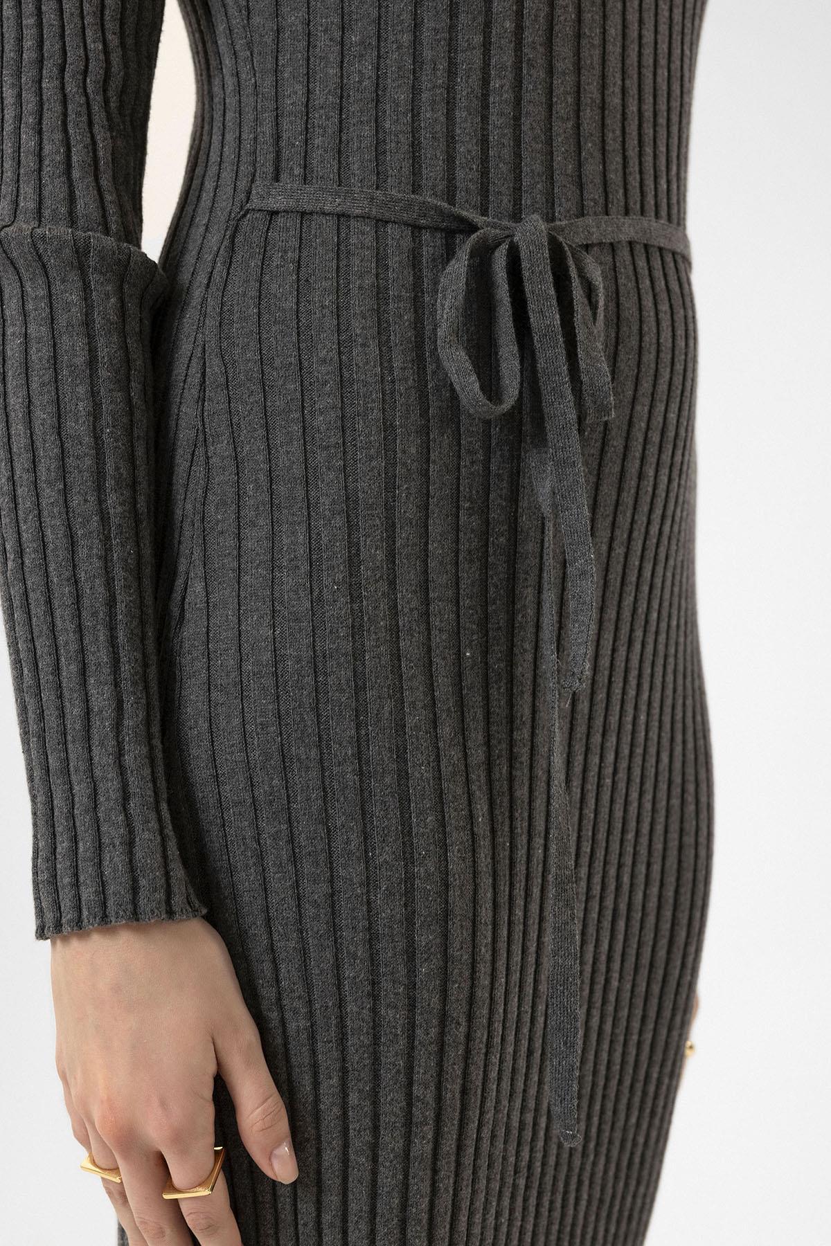 Antioch-Gri Kadın Fitilli Midi Triko Elbise-Elbise-5-Milagron.com