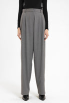 Antioch-Gri Kadın Yüksek Bel Pens Detaylı Straight Fit Pantolon-Kumaş Pantolon-1-Milagron.com