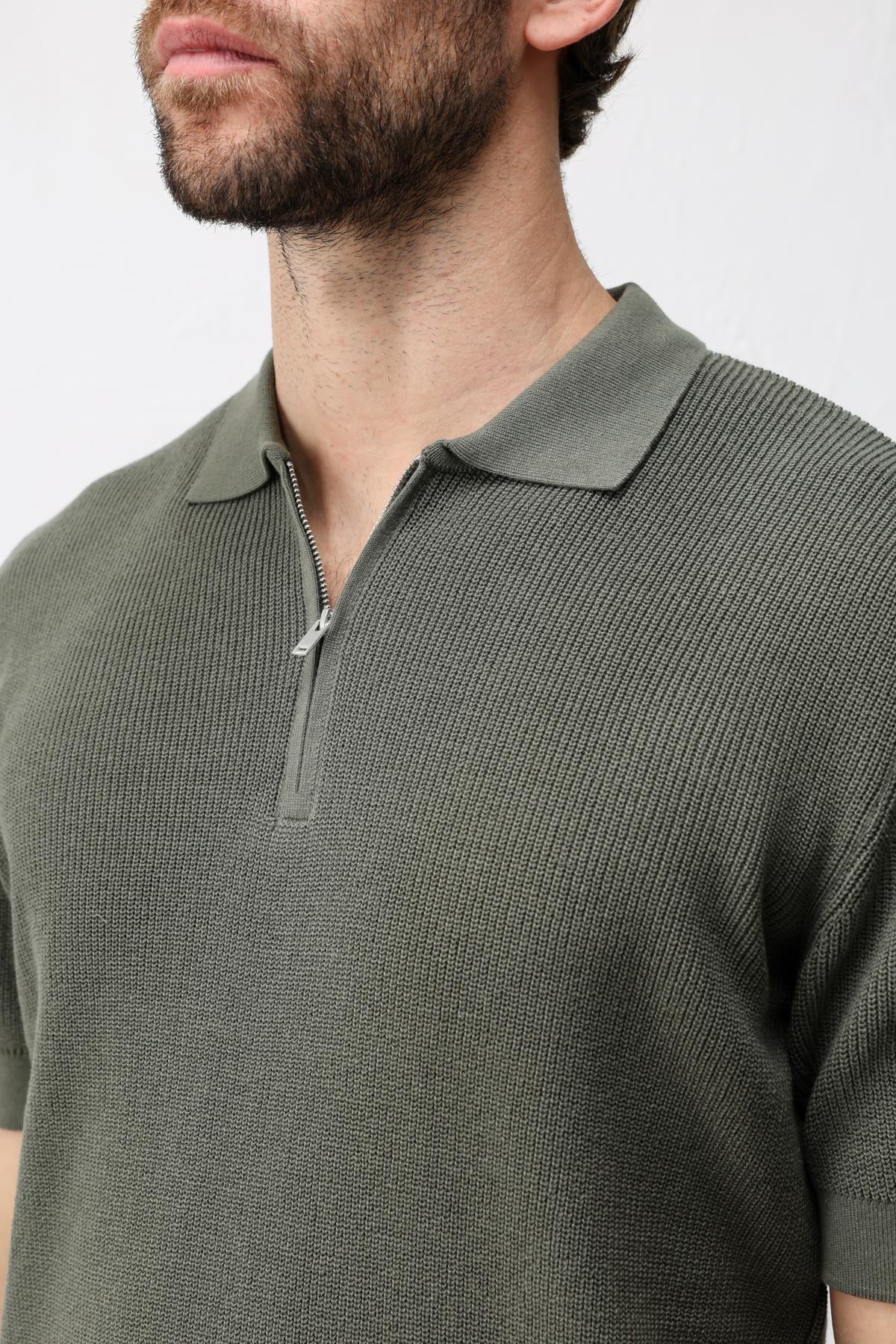 Antioch Haki Comfort Slim Fermuarlı Erkek Triko T-Shirt