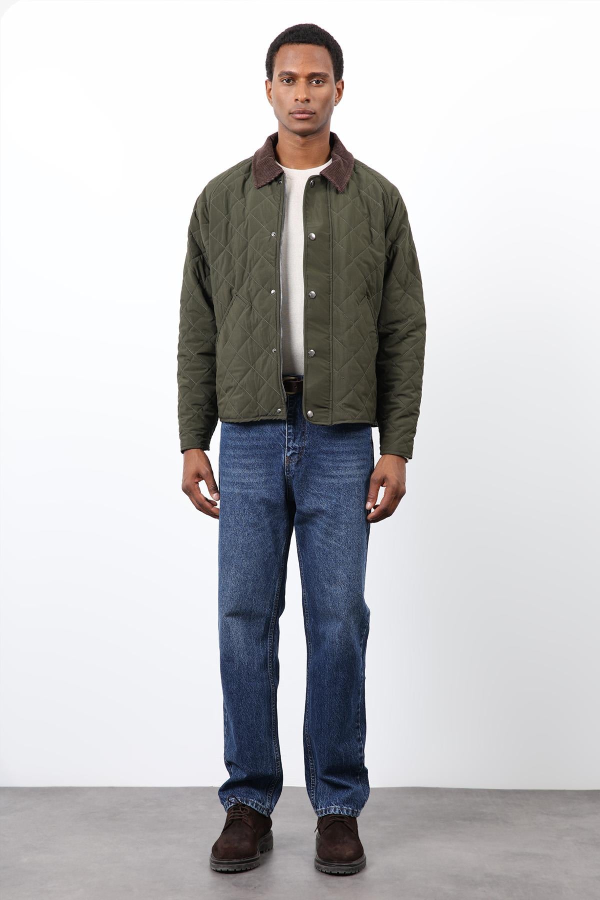 Antioch-Haki Kontrast Yaka Baklava Desenli Erkek Mont-Mont-2-Milagron.com