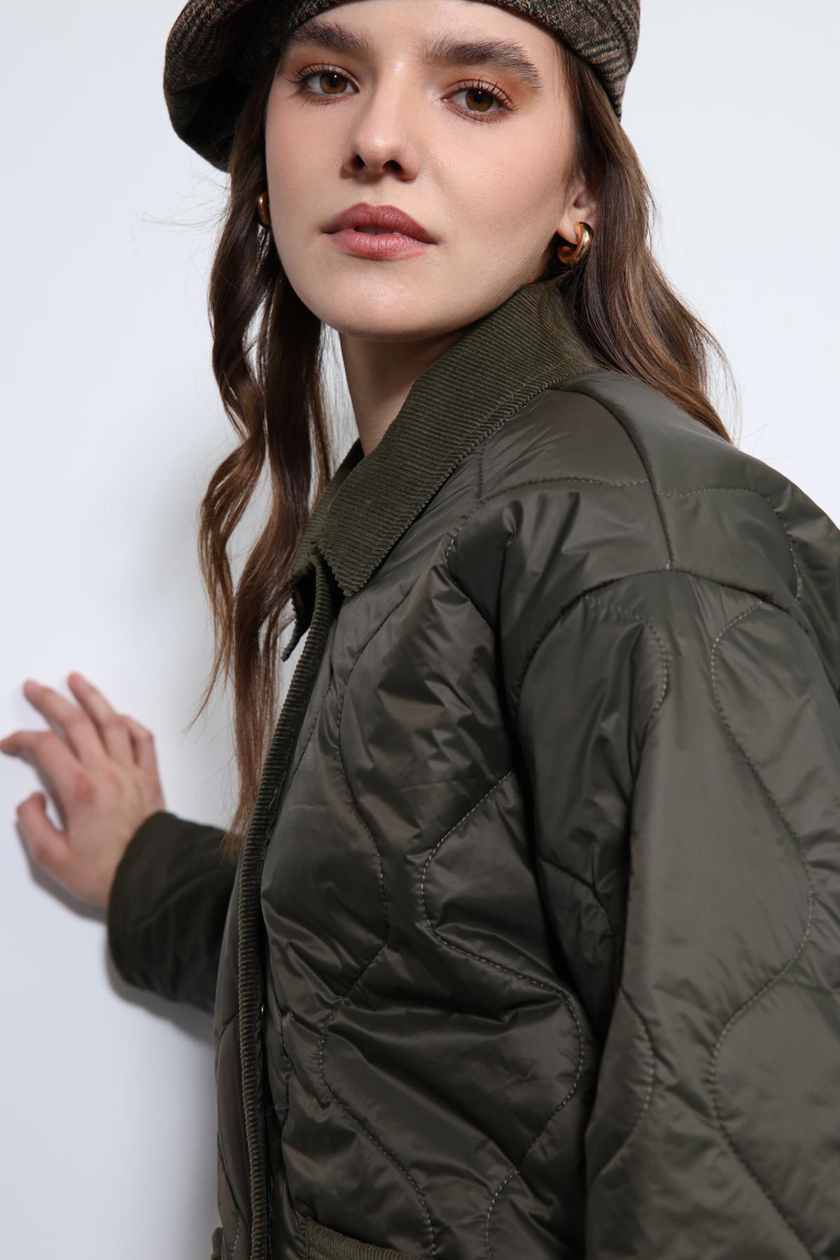 Antioch-Haki Kontrast Yaka Desenli Mont-Mont-5-Milagron.com