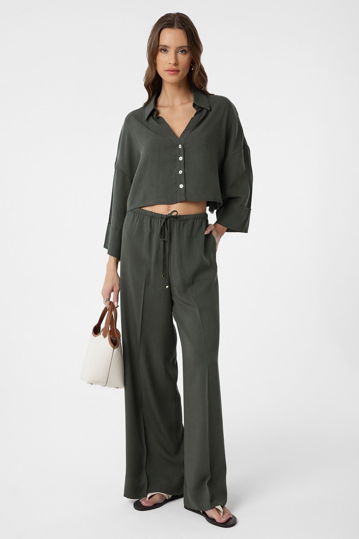 Antioch-Haki Relaxed Kadın Pantolon-Kumaş Pantolon-2-Milagron.com