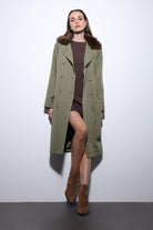 Antioch-Haki Suni Kürklü Yaka Kadın Trençkot-Trençkot-1-Milagron.com