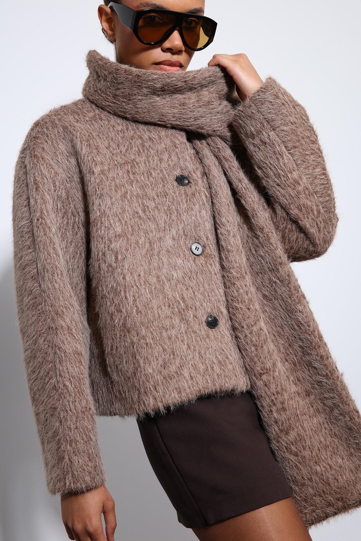 Antioch-Kahve Atkı Yaka Suni Kürklü Kaban-Kaban-5-Milagron.com