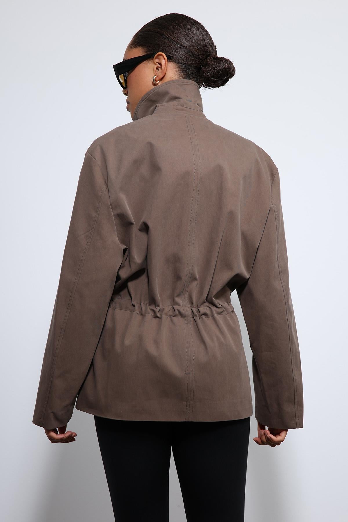 Antioch-Kahve Ayarlanabilir Bele Sahip Kısa Trençkot-Trençkot-4-Milagron.com