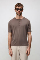 Antioch Kahve Düğmeli Yaka Erkek T-Shirt