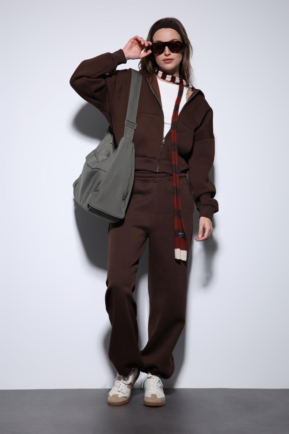 Antioch-Kahve Fermuarlı Kapüşanlı Kadın Sweatshirt-Sweatshirt-1-Milagron.com