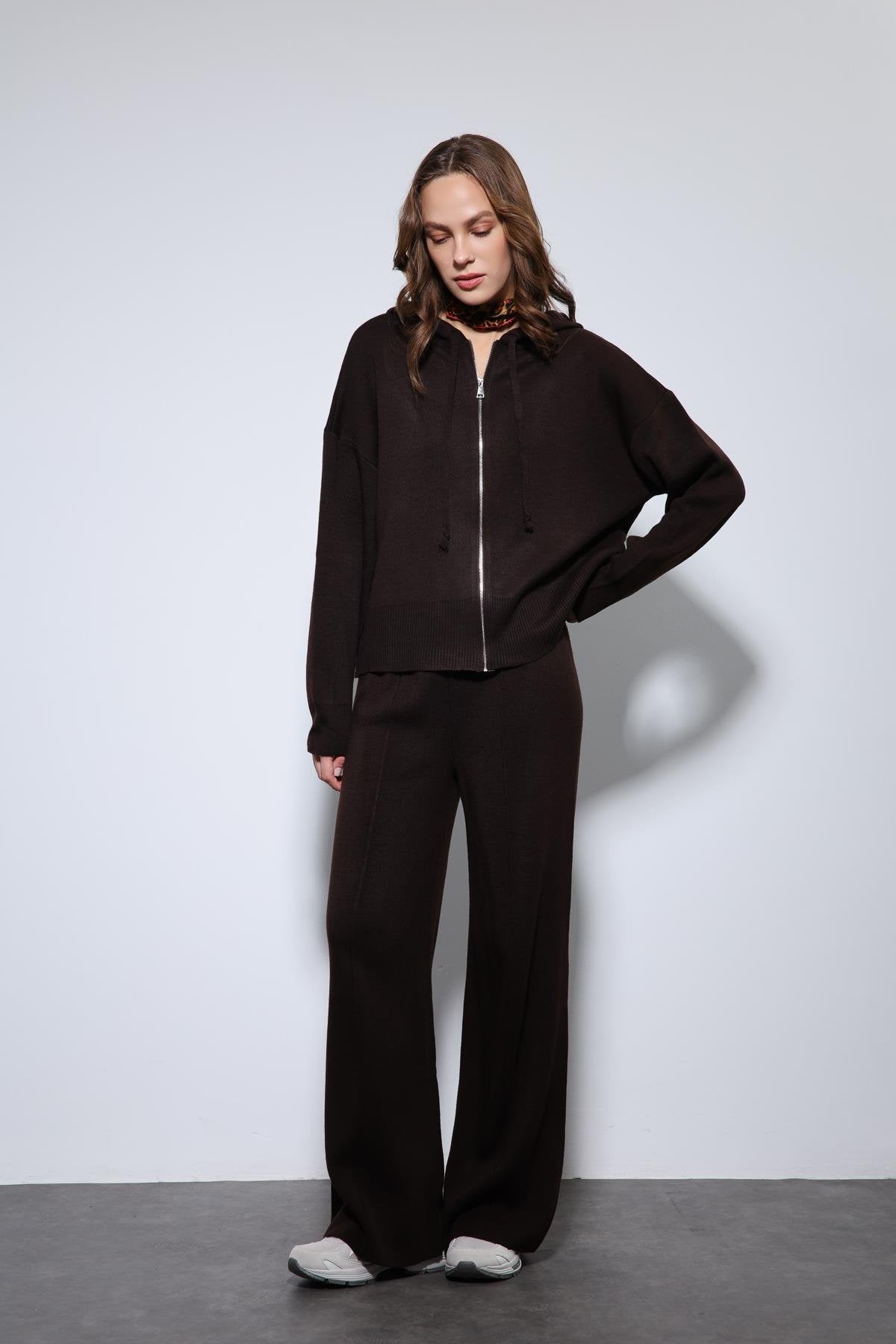 Antioch-Kahve Kapüşonlu üst Ve Geniş Paça Triko Takım-Takım-4-Milagron.com