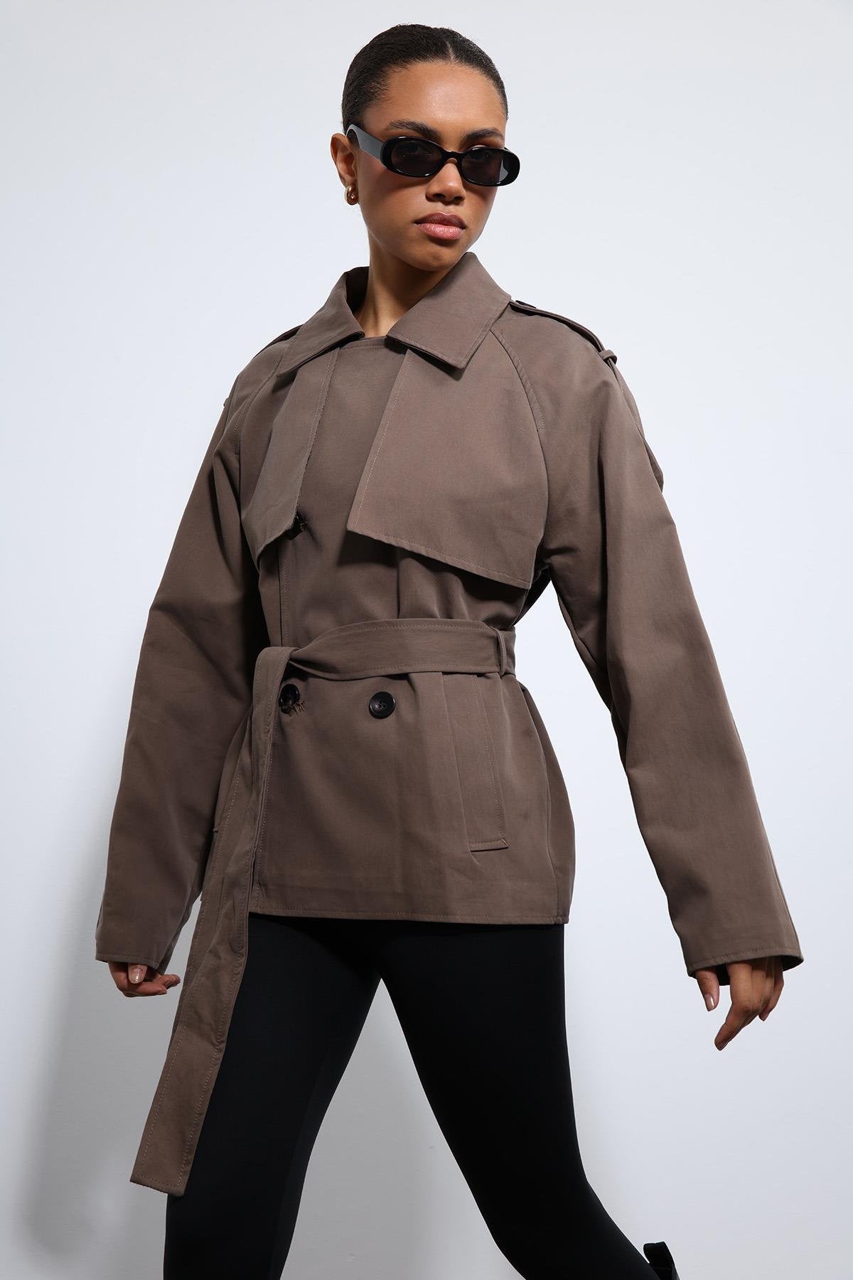 Antioch-Kahve Kemerli Kısa Trençkot-Trençkot-4-Milagron.com