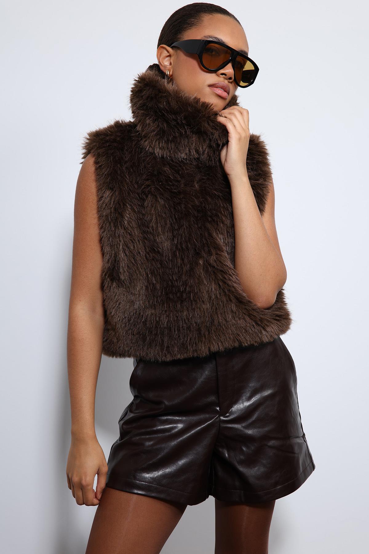 Antioch-Kahve Peluş Görünümlü Yelek-Yelek-2-Milagron.com