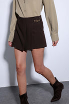 Antioch-Kahve Pileli Zincir Detaylı şort Etek-Etek-2-Milagron.com
