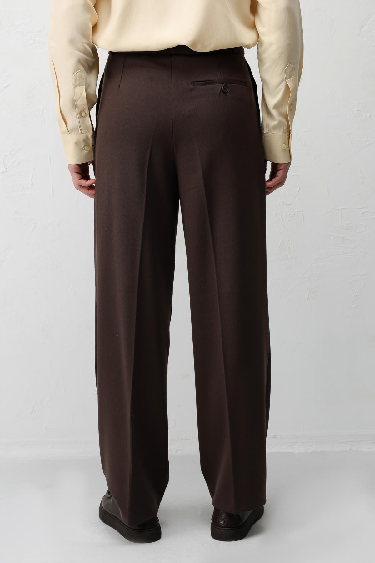 Antioch Kahve Relaxed Fit Kemerli Erkek Pantolon