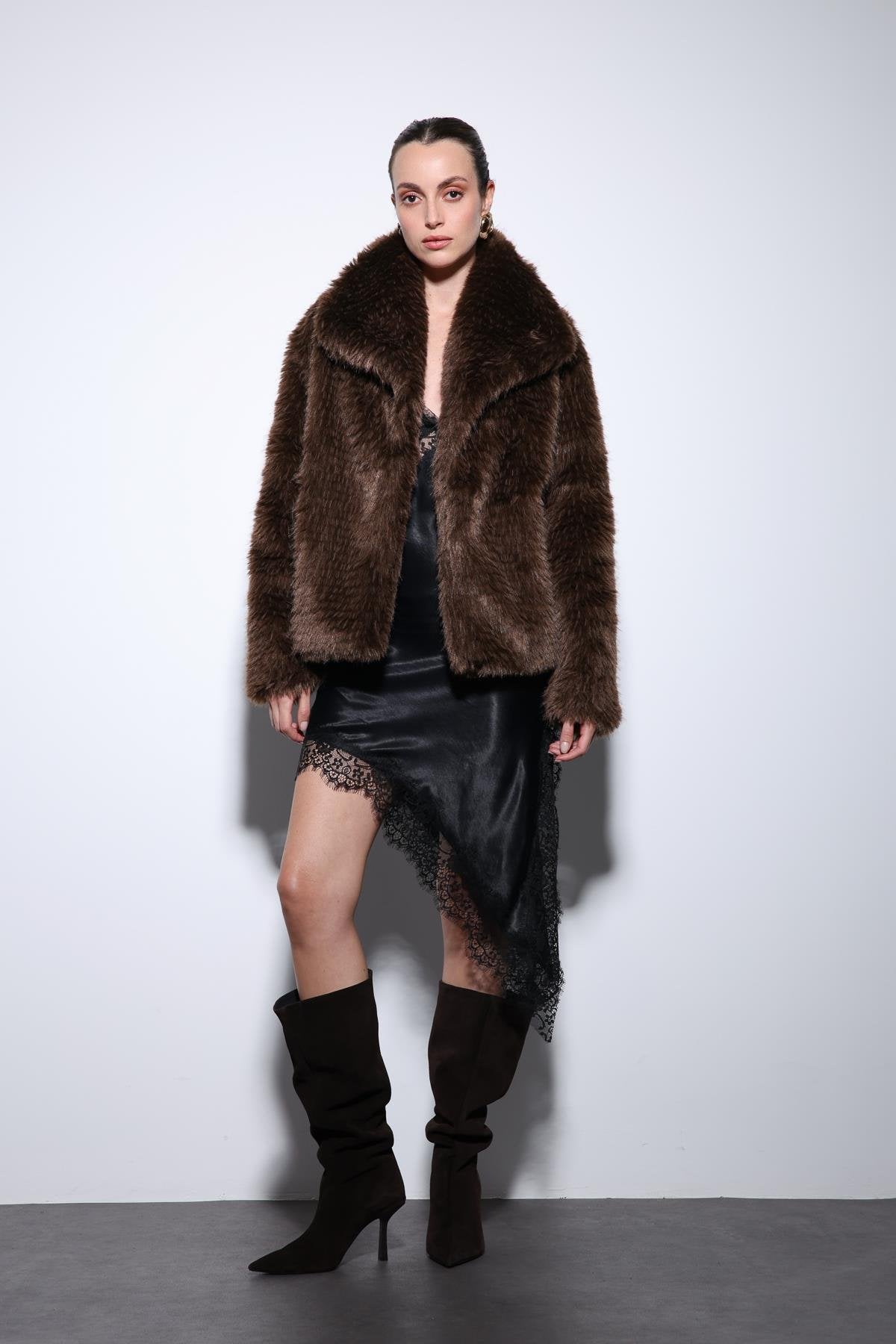 Antioch-Kahve Suni Kürk Kadın Ceket-Ceket-3-Milagron.com