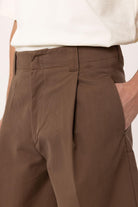 Antioch-Kahve Yüksek Bel Pileli Relaxed Bermuda Erkek Şort-Şort-4-Milagron.com