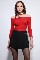 Antioch-Kırmızı Açık Omuz Detaylı Top-Top-4-Milagron.com