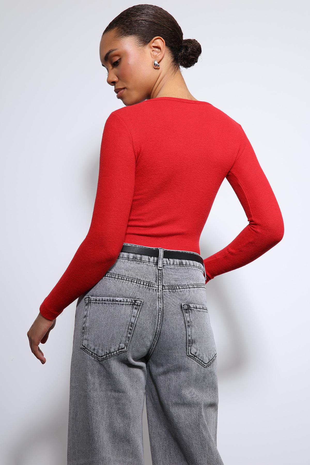 Antioch-Kırmızı Basic Uzun Kollu T Shirt-T-Shirt-7-Milagron.com