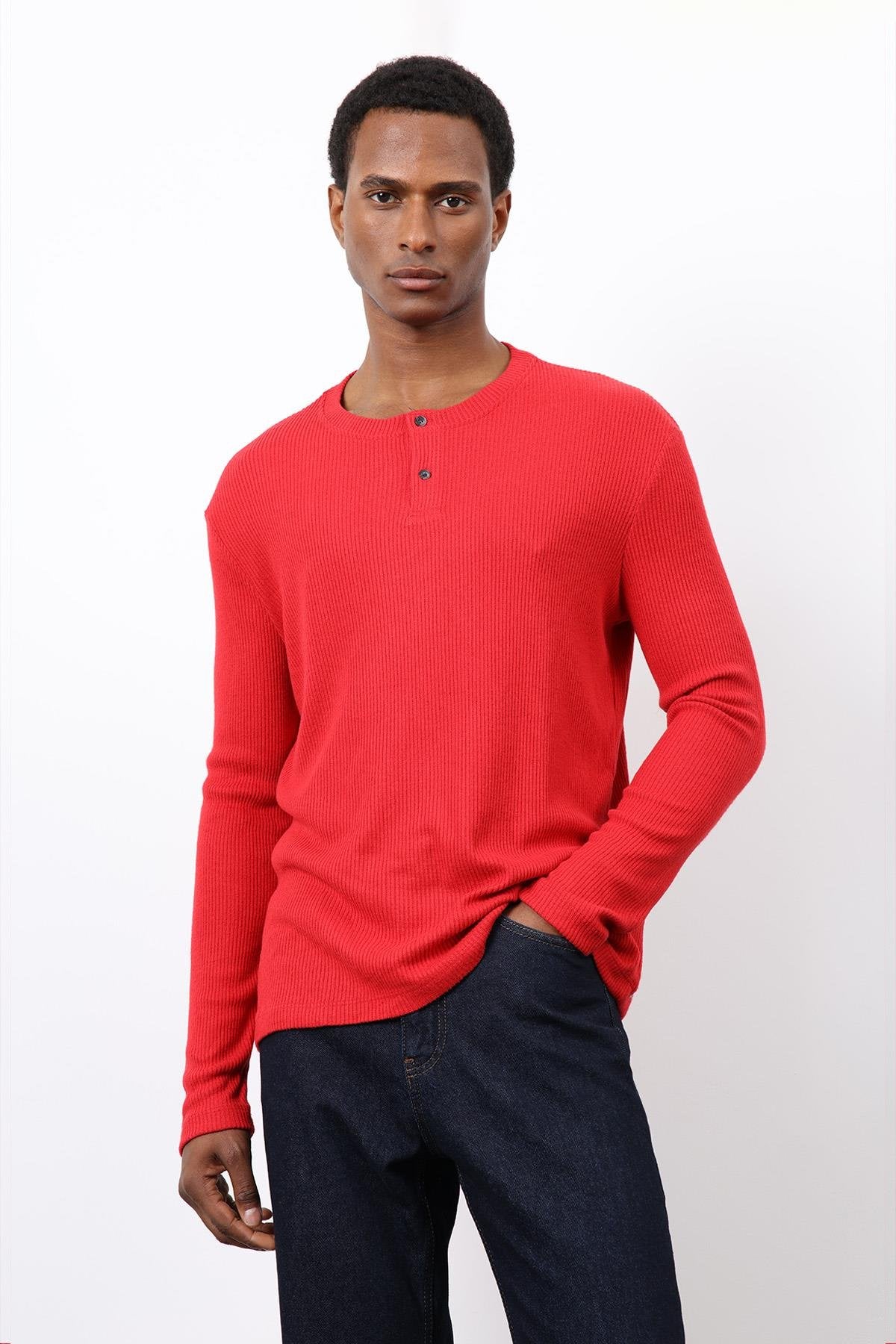 Antioch-Kırmızı Fitilli Düğmeli Yaka T Shirt-T-Shirt-1-Milagron.com