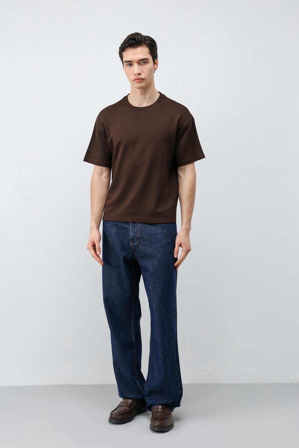 Antioch Koyu Kahve Crop Fit Erkek T-Shirt