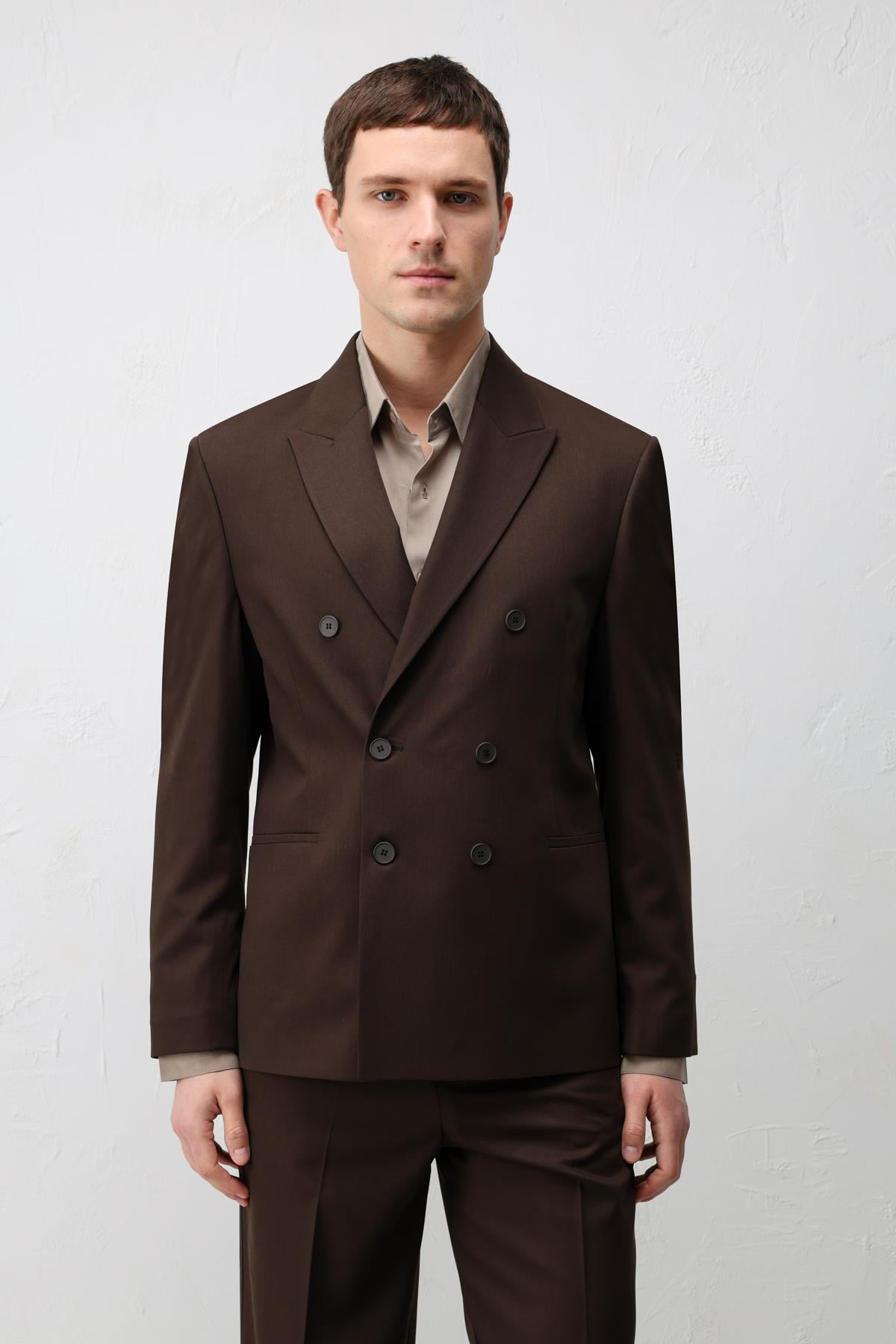 Antioch Koyu Kahve Kruvaze Relaxed Fit Erkek Blazer Ceket