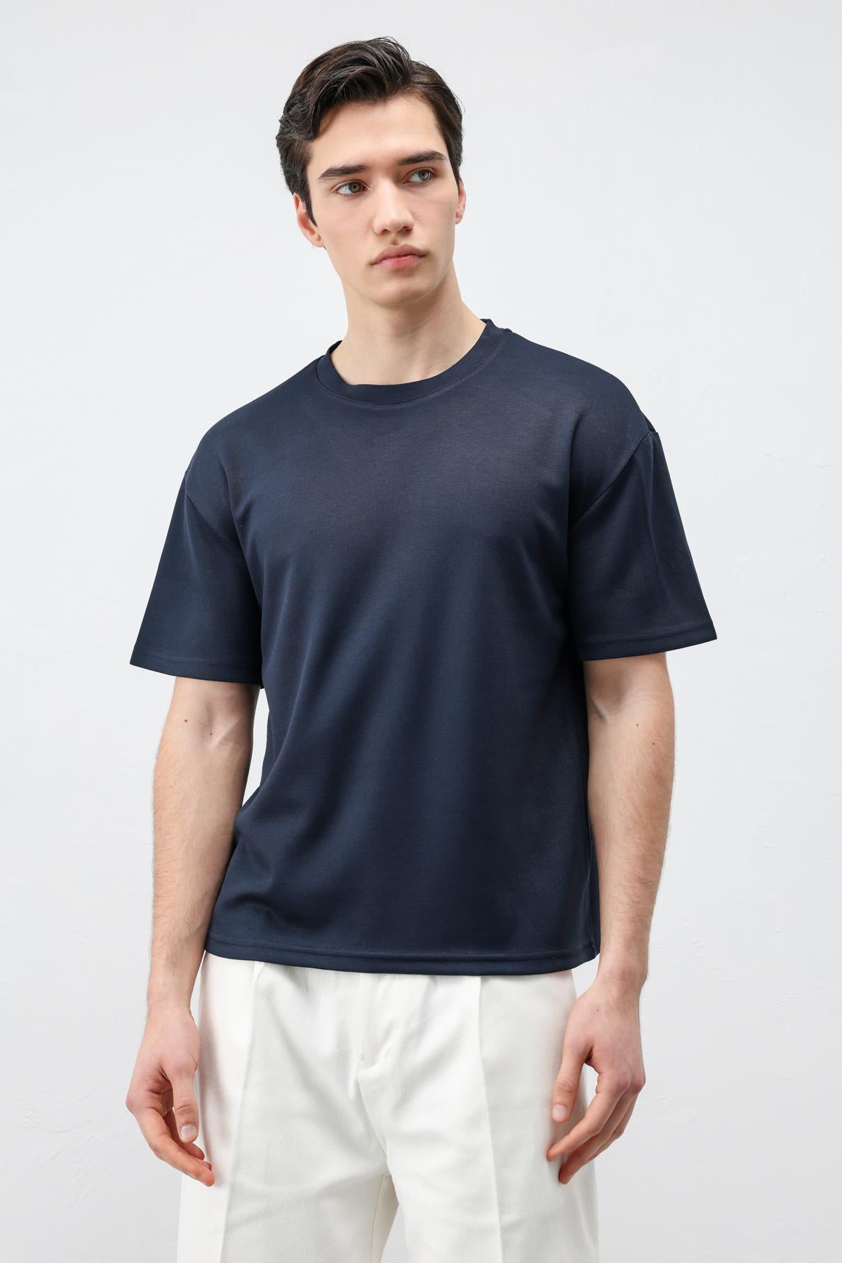 Antioch Lacivert Crop Fit Erkek T-Shirt