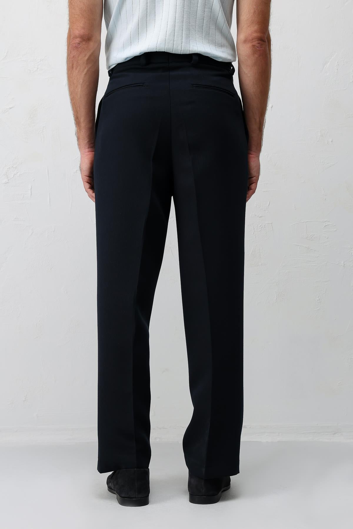 Antioch Lacivert Pileli Relaxed Fit Erkek Pantolon
