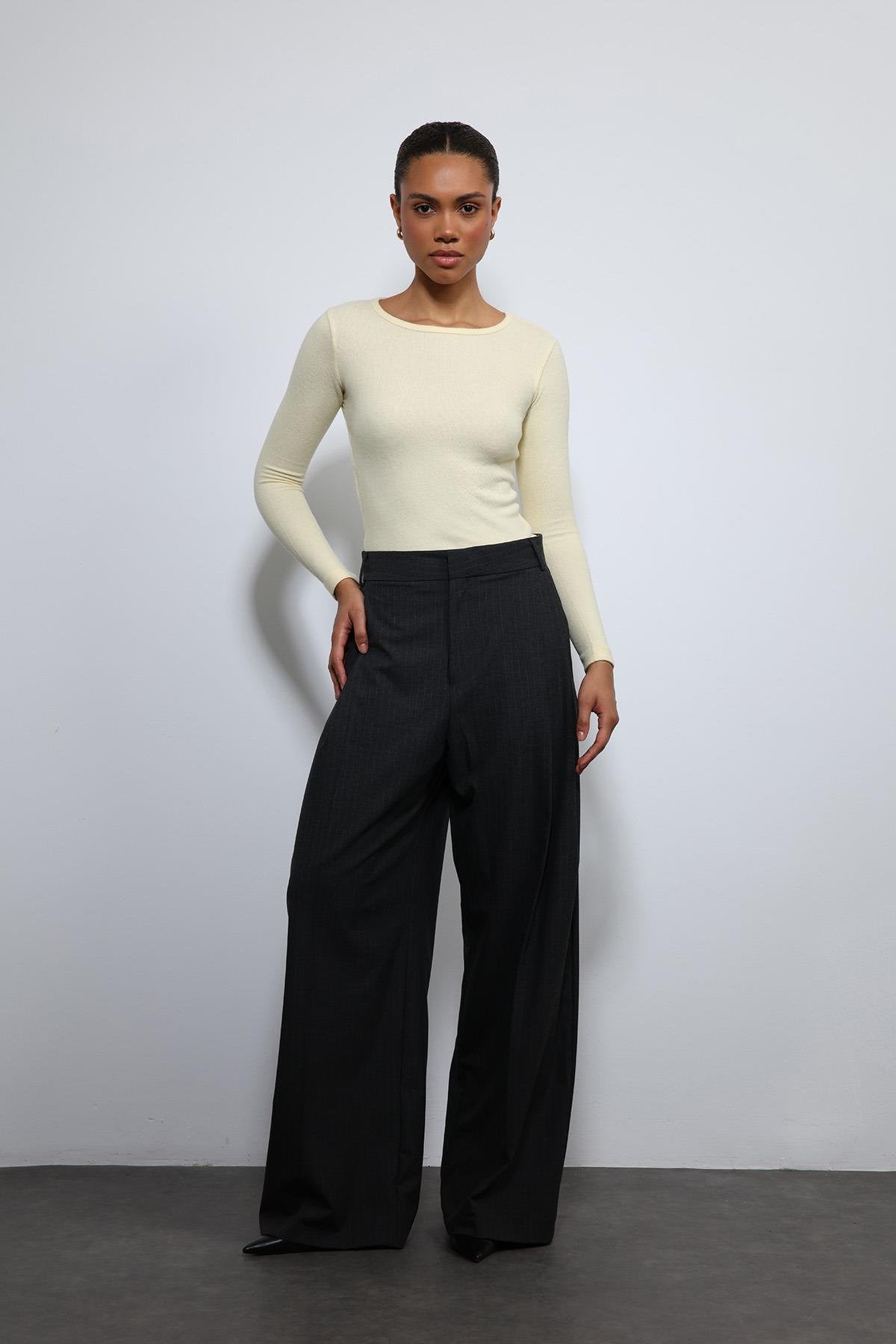 Antioch-Sarı Basic Uzun Kollu T Shirt-T-Shirt-2-Milagron.com