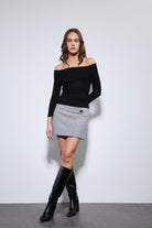 Antioch-Siyah Açık Omuz Detaylı Top-Top-1-Milagron.com