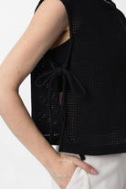 Antioch-Siyah Bağcıklı Örgü Dokulu Kadın Top-Top-3-Milagron.com