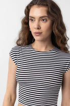 Antioch Siyah Crop Fit Çizgili Kadın T-Shirt