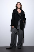 Antioch-Siyah Dik Yaka Kruvaze Kadın Kaban-Kaban-1-Milagron.com